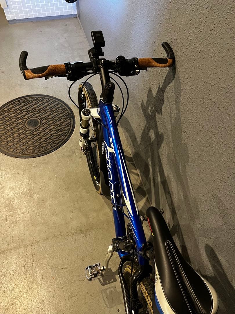 今日だけ値下げGIANマウンテンバイク 青 コルクグリップ LEDライト