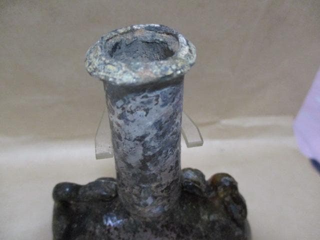 ローマンガラス　双耳香油瓶　貴重です　I39-3