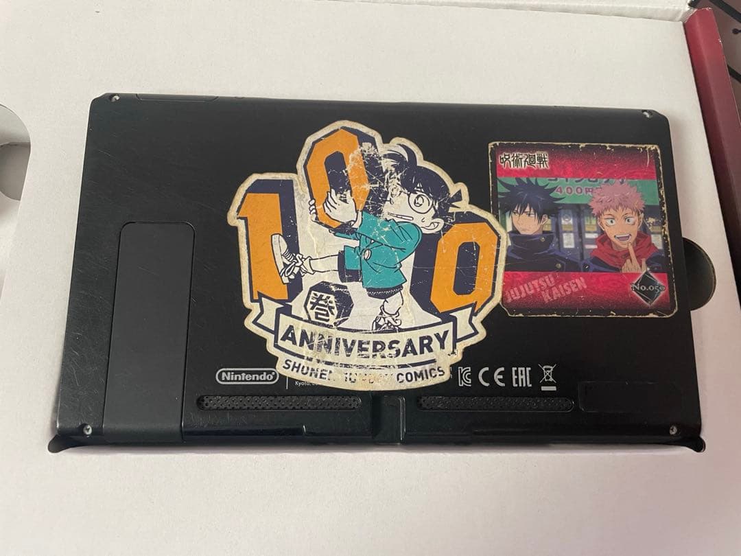 任天堂switch(液晶にスジあり)