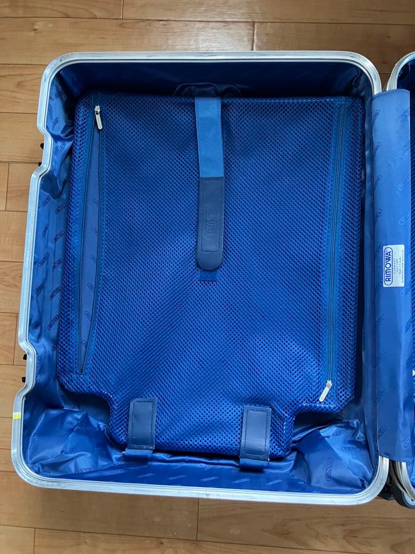 ♦️まもなく掲載終了‼️RIMOWA リモアTOPASトパーズ 45Lキャリーケース
