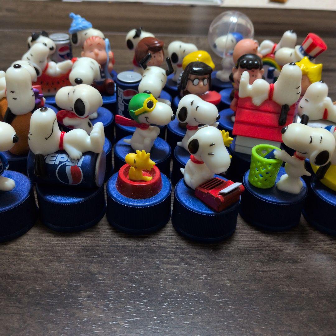 スヌーピー フィギュア 30体セット