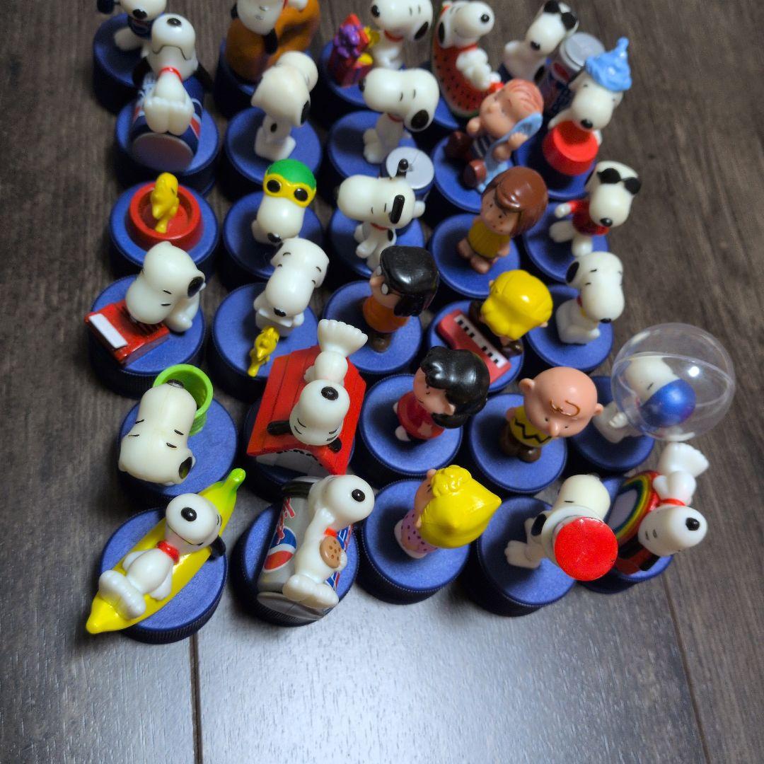 スヌーピー フィギュア 30体セット