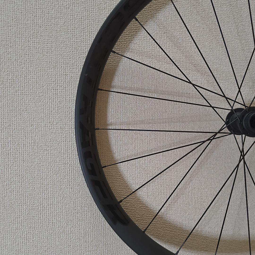 Bontrager Aeolus Elite 35 フロントホイールのみ