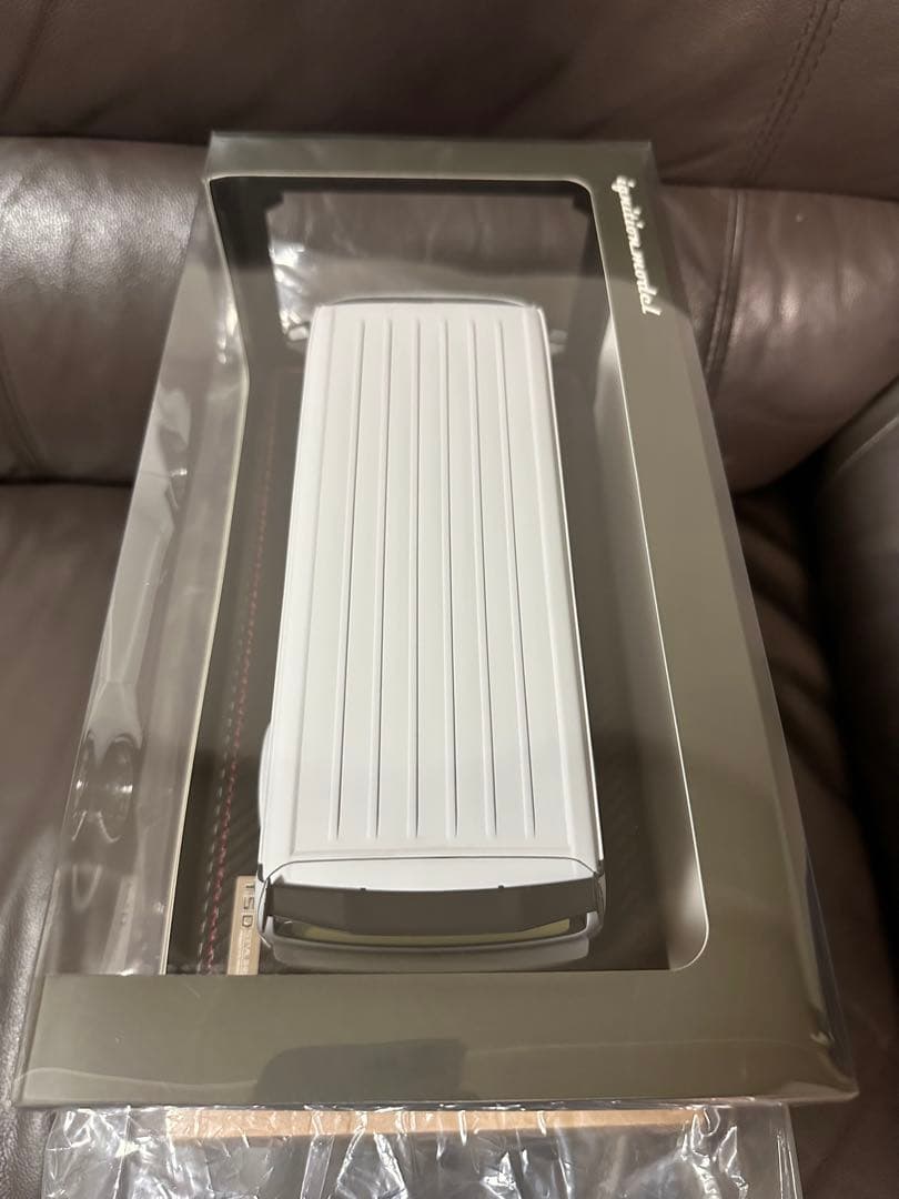 1/18 限定 イグニッションモデル ハイエース HIACE ignition