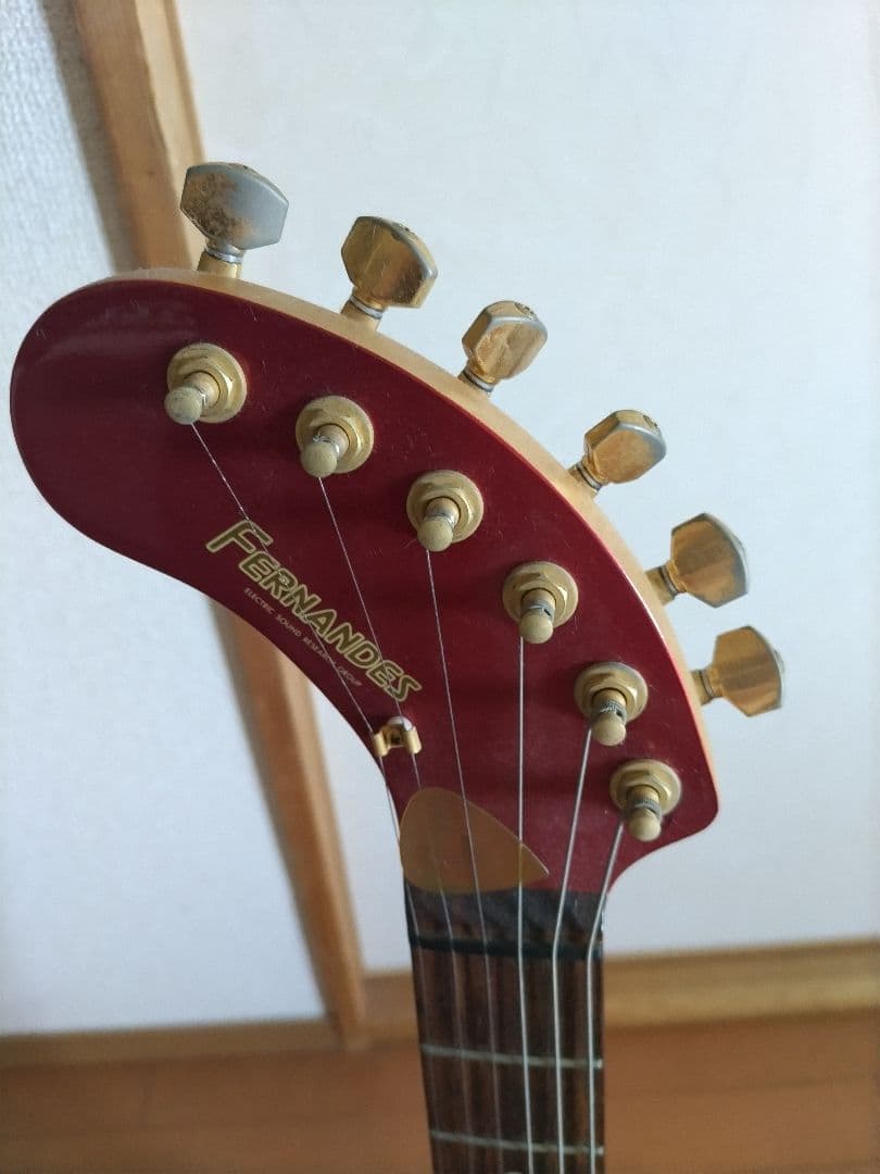FERNANDES レッド エレキギター、ZO-3、レフティ