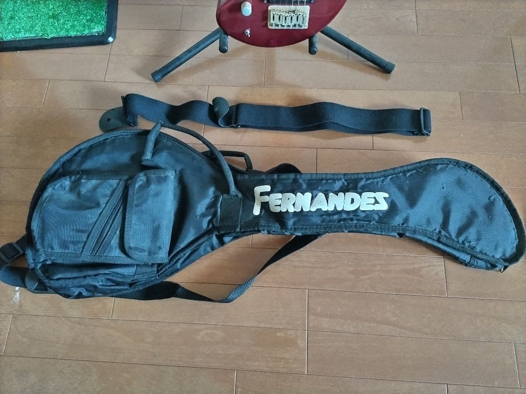 FERNANDES レッド エレキギター、ZO-3、レフティ