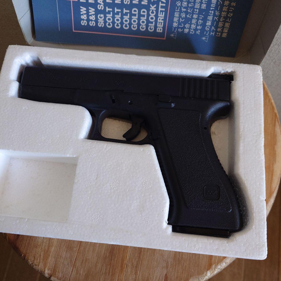 トイガン GLOCK17 NEW CONCEPT BLOWBACK MODEL