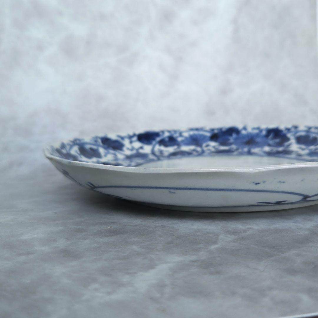 古伊万里　染付　花唐草　七寸皿　江戸時代　金直し　菊　骨董　金継ぎ　アンティーク