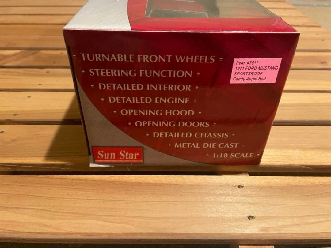 Sun Star U.S.A. Collectibles 1/18スケール