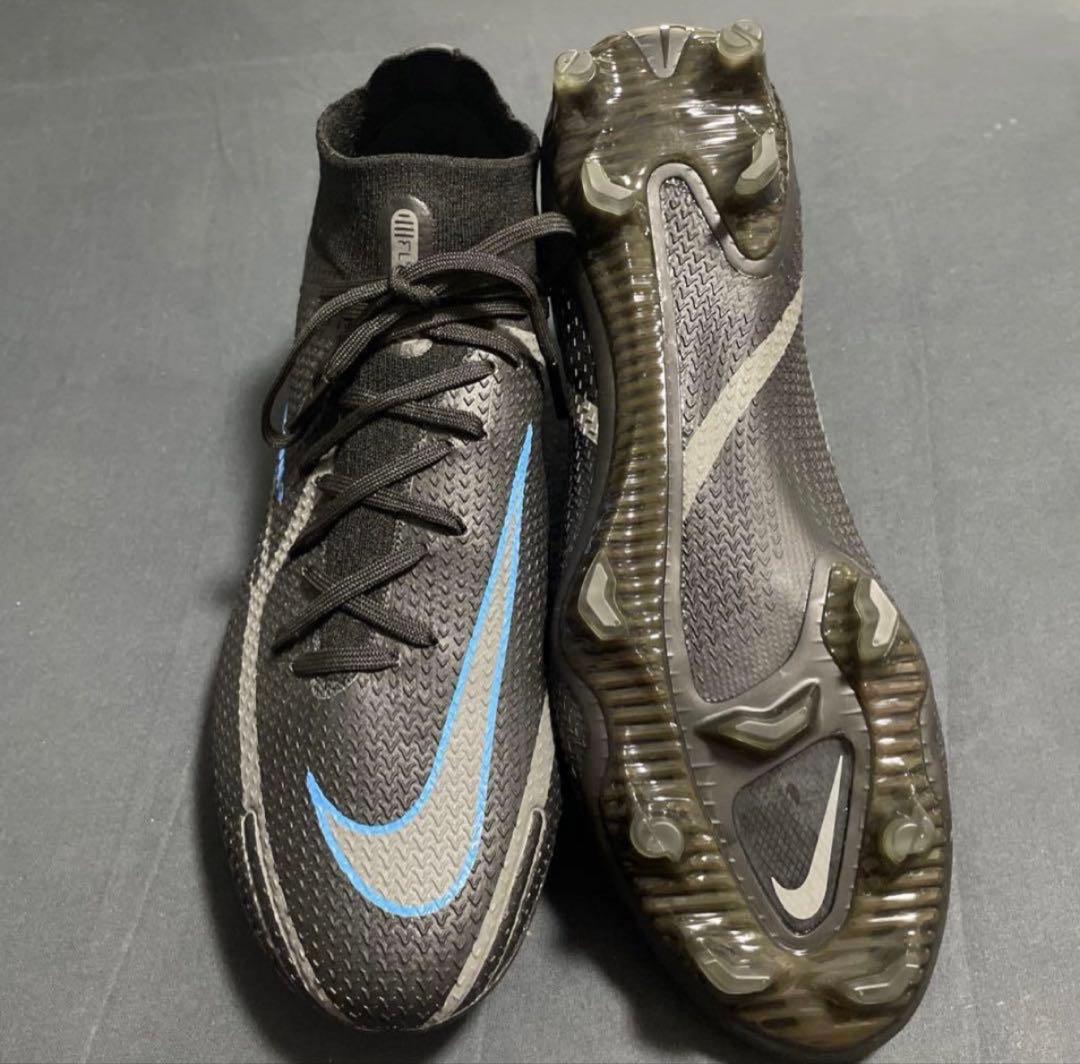 NIKE ファントムGT2 FG 27cm 82