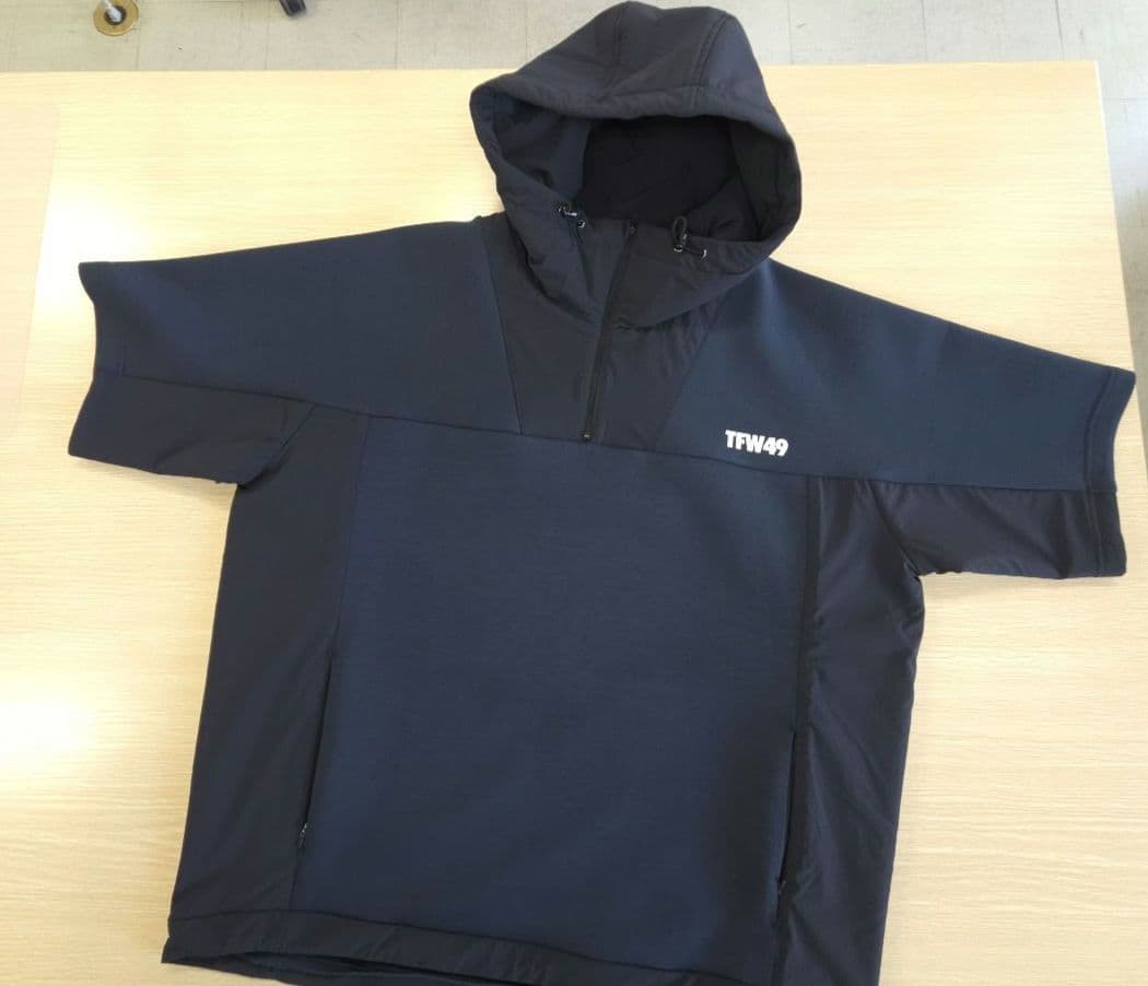 メンズウェア 60. TFW49 SHORT SLEEVE HOODIE