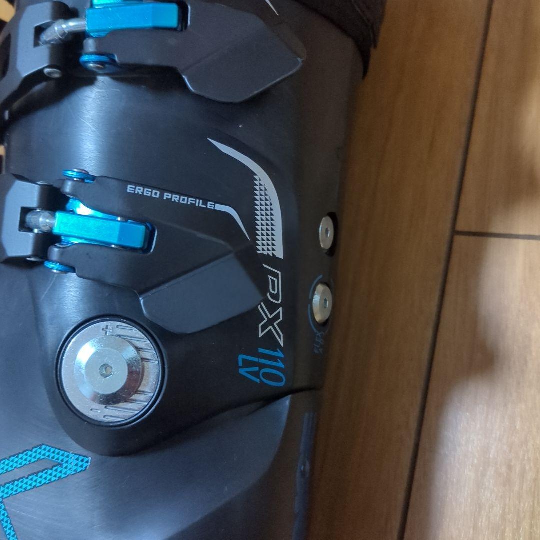 LANGE スキー用ブーツ(女性用)