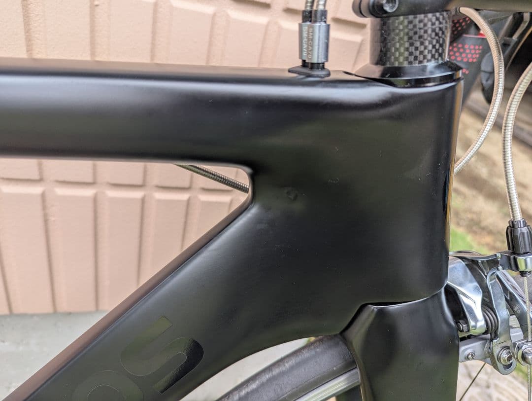 ROCKBROS ロードバイク カーボン 軽量 ヒルクライム R7000 105