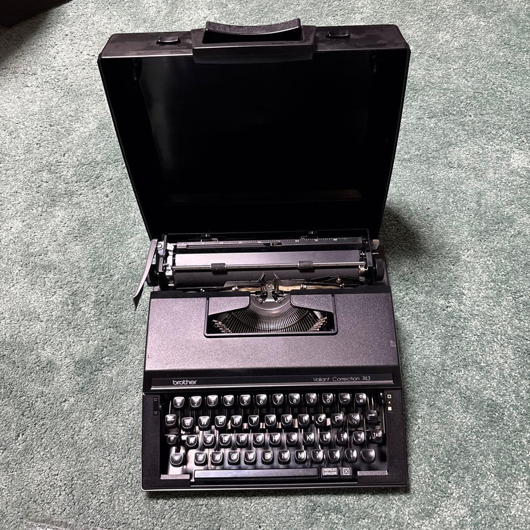 brother Valiant Correction 743タイプライター
