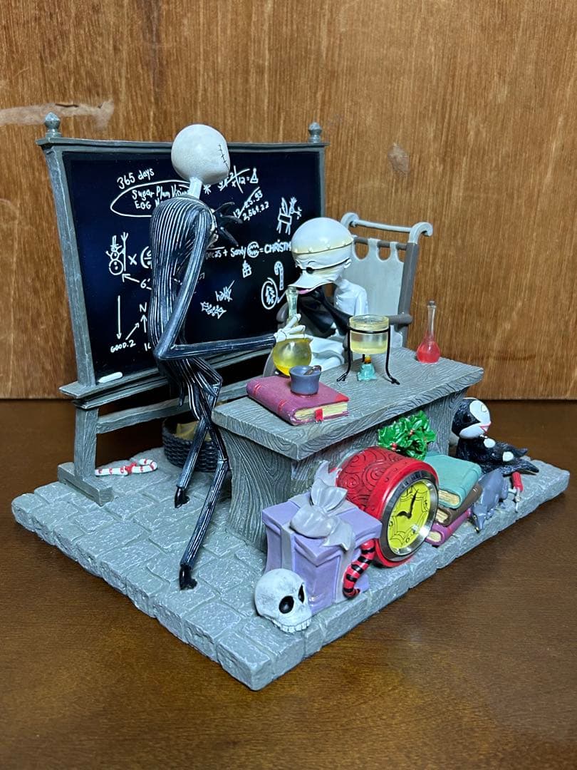 ナイトメアビフォアクリスマス　フィギュア　激レア