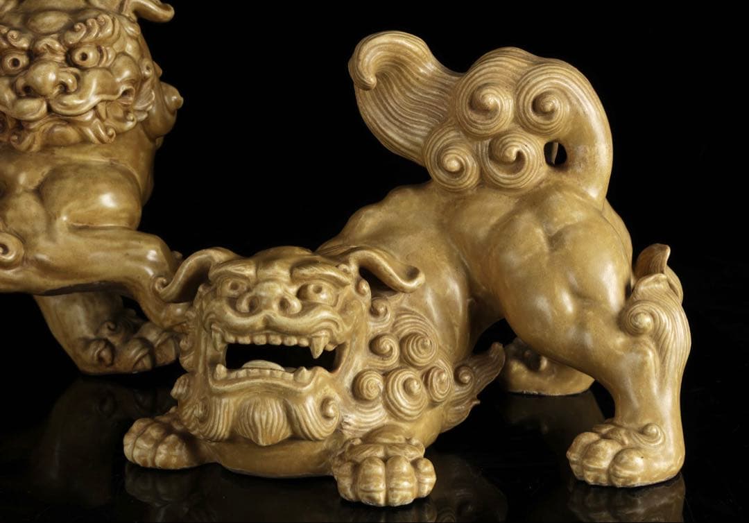 で*い様 九谷焼 玉獅子 双獅子置物 一対 共箱付 24cm 唐獅子 狛犬 古美