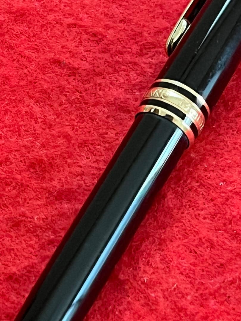 モンブランボールペン マイスターシュテュック 164 リフィル新品＋もう一本付‼️