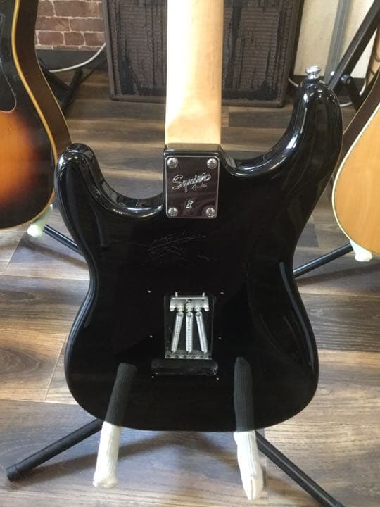 フェンダー Squier ストラトキャスター ブラック