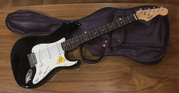 フェンダー Squier ストラトキャスター ブラック