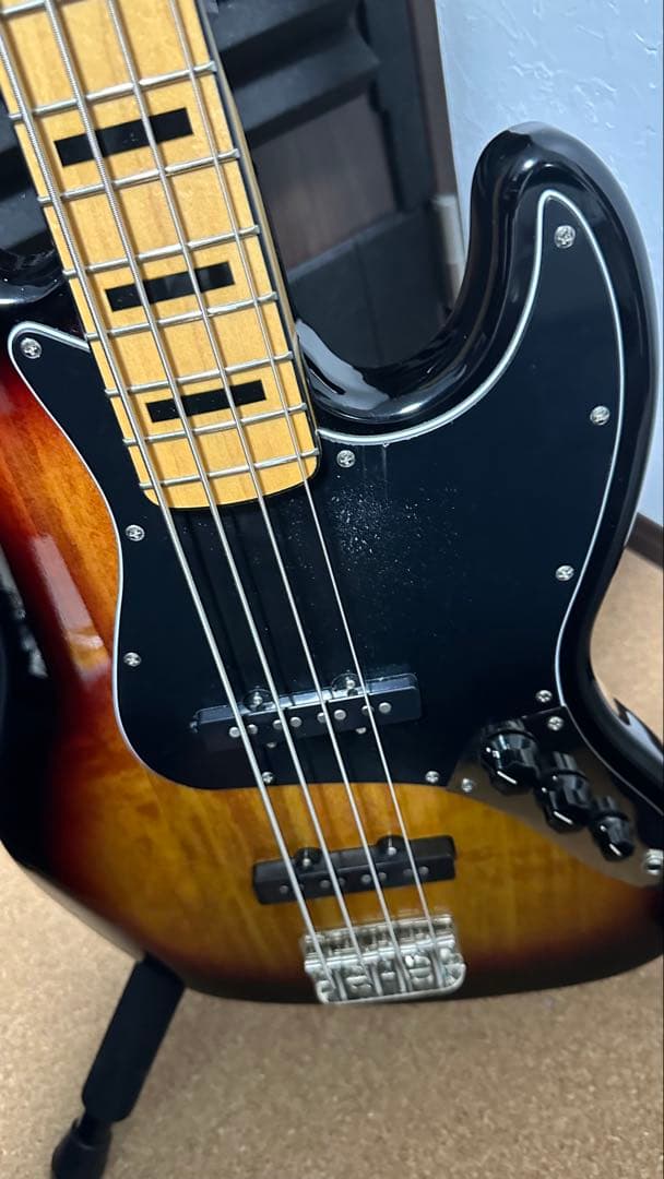 ベース Squier classic vibe 70s