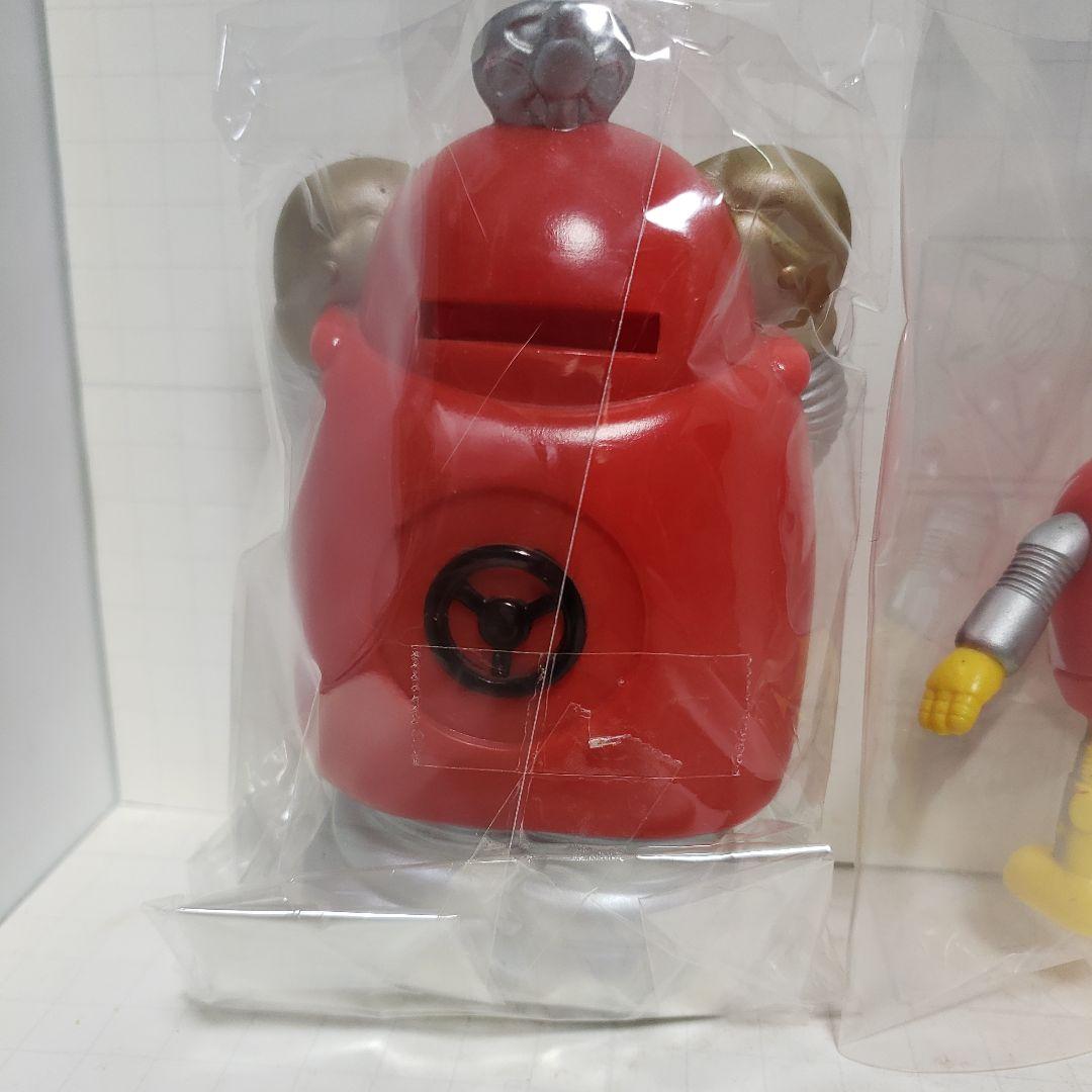 特撮ロボコン、はっちゃん、カブタック、ソフビフィギュアセットです。