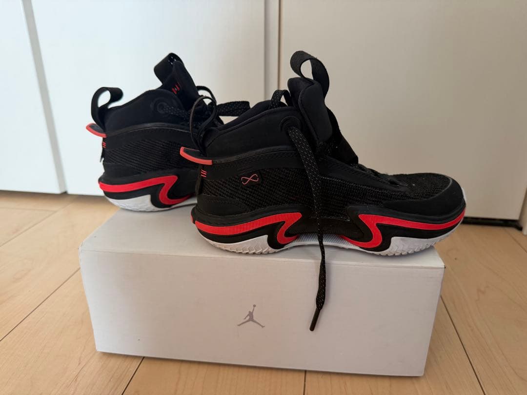 シューズ(男性用) NIKE AIR JORDAN (22.5)