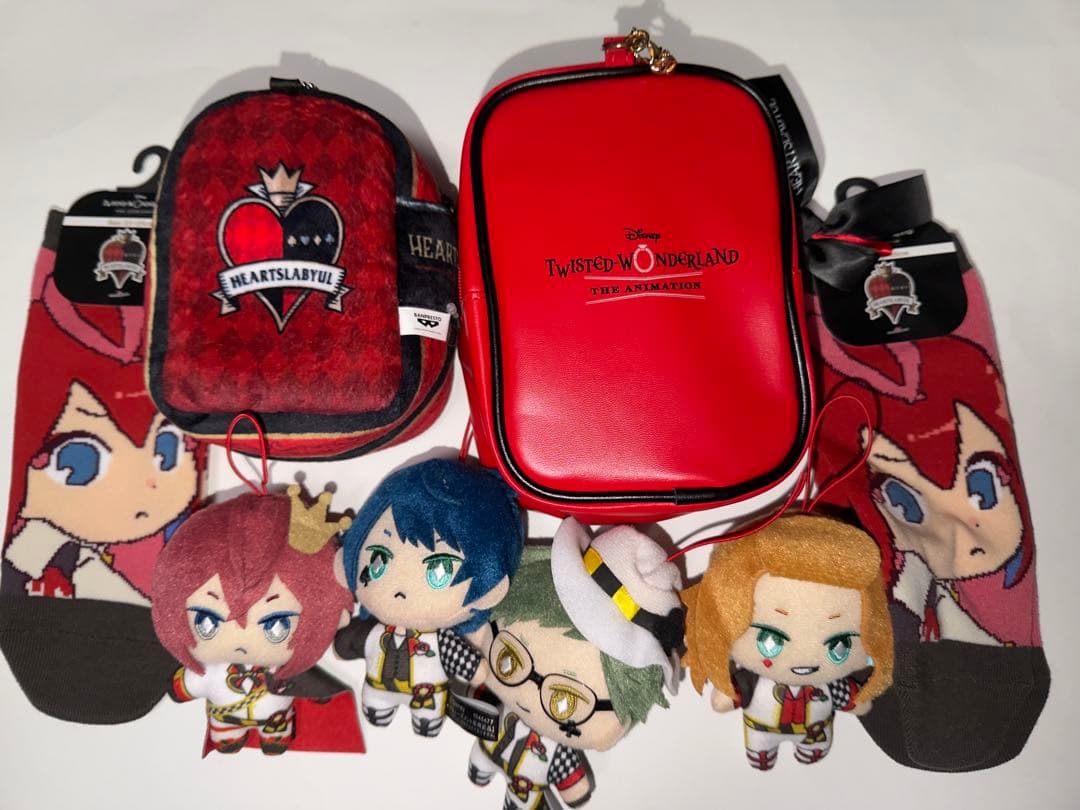 ツイステ リドル ポーチ