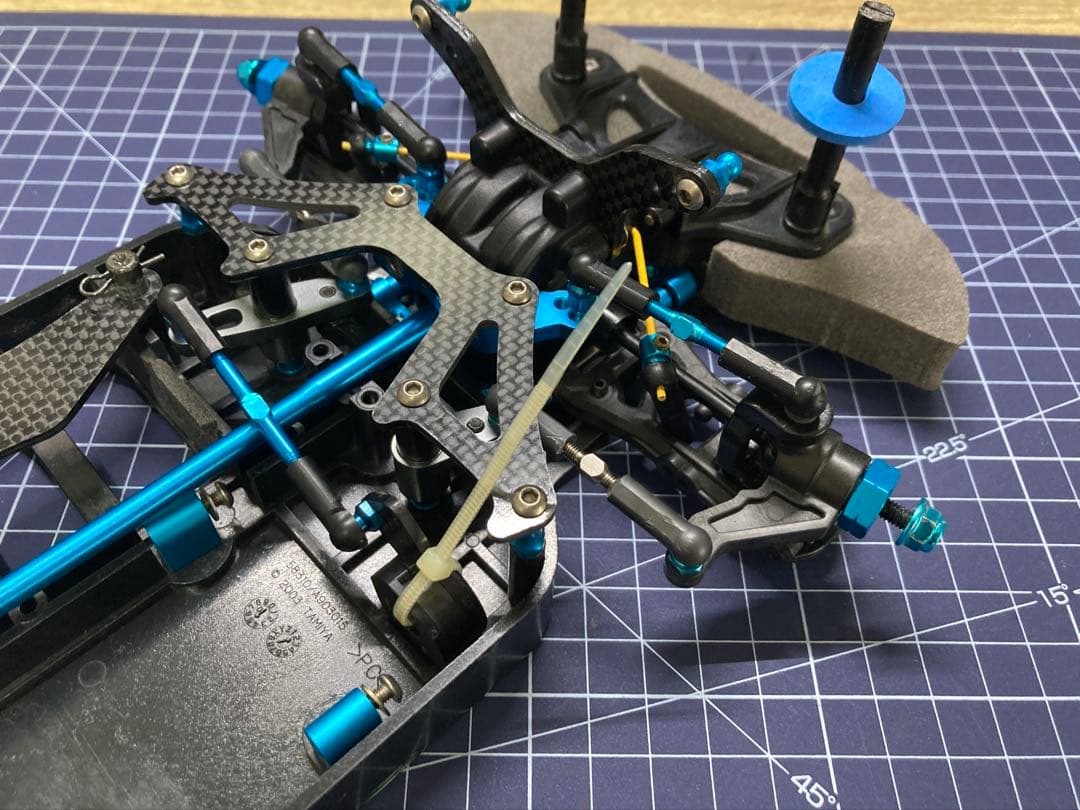 【値下げ】タミヤ TB-02Rシャーシ