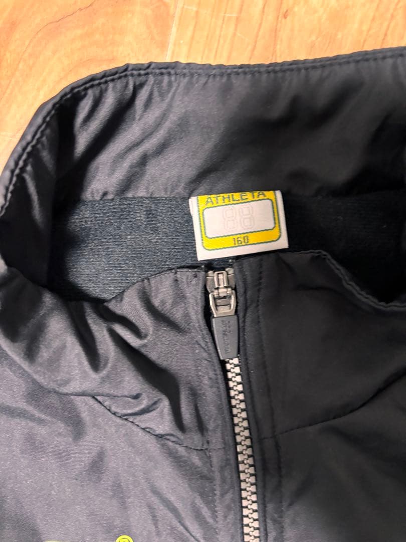 まとめ売りATHLETA ピステ ウィンドブレーカー 160 ネイビー/ブラック