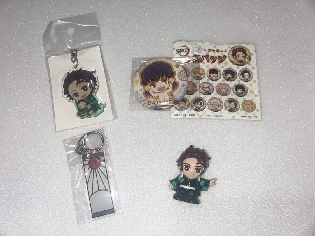 鬼滅の刃　全巻セット+小説+グッズ