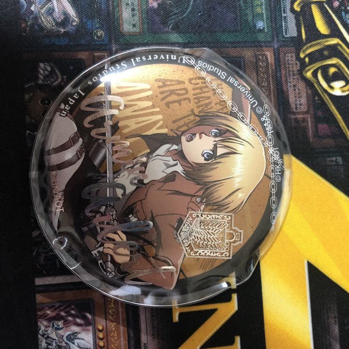 進撃の巨人バッジ「USJ限定商品」2020バージョン