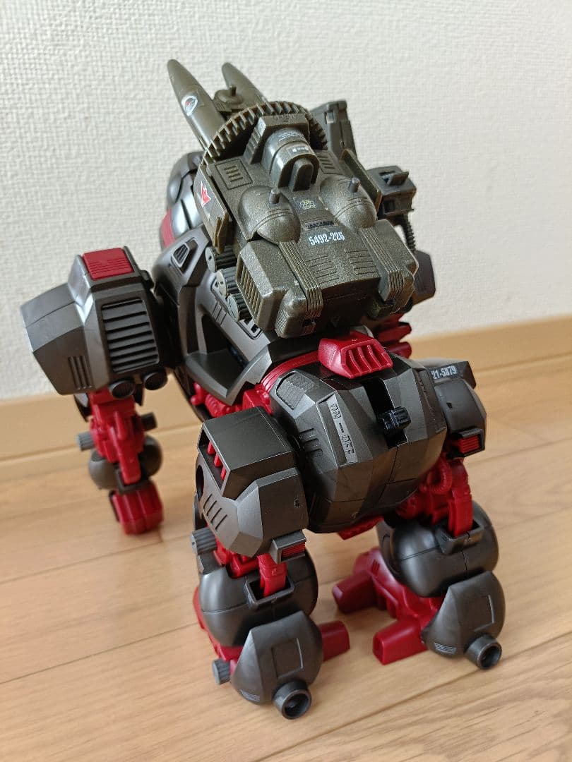 旧ゾイド　復刻版　ディメトロドン　アイアンコング　レッドホーン　セイバータイガー