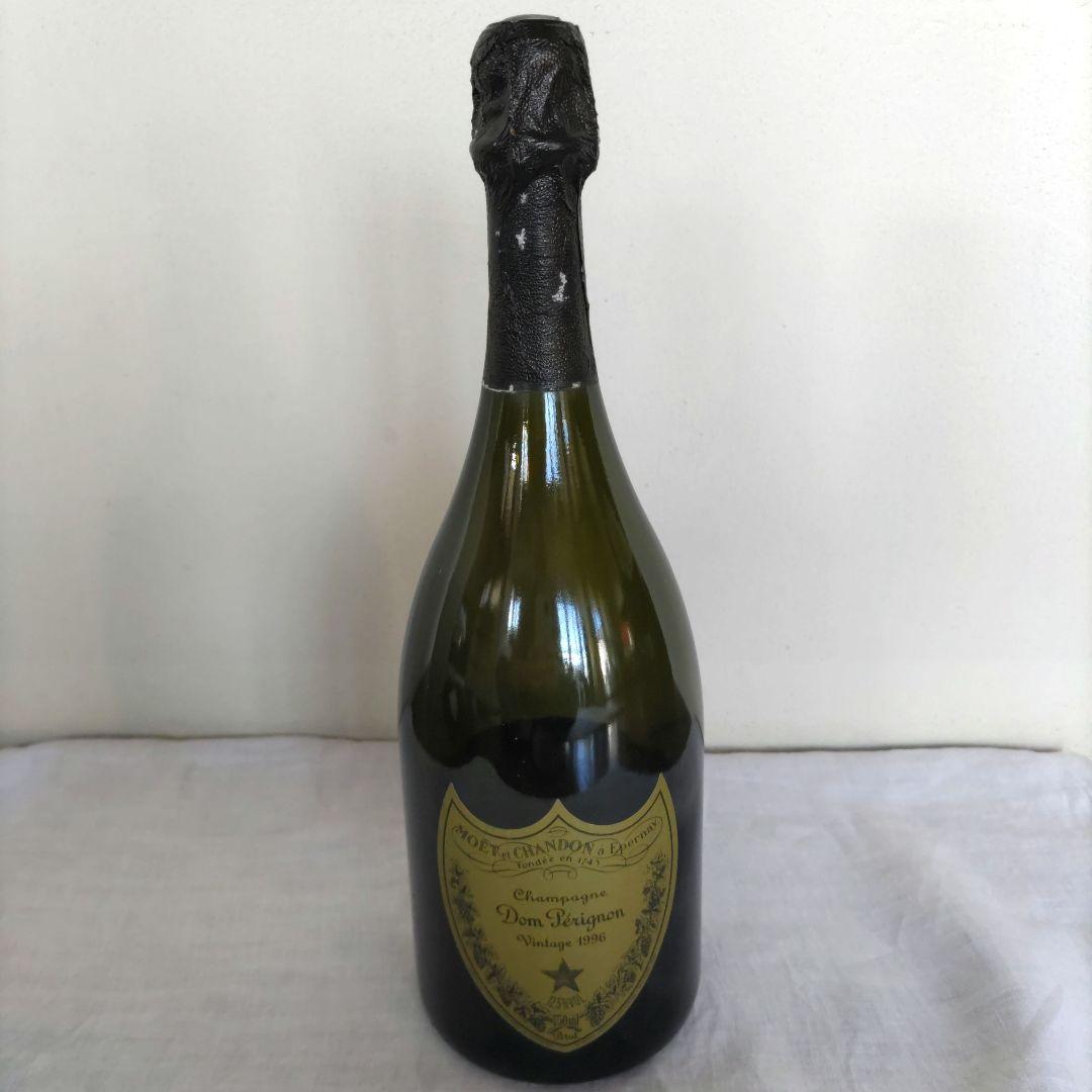 未開栓　液面低下　ドンペリ　1996 シャンパン 箱付き