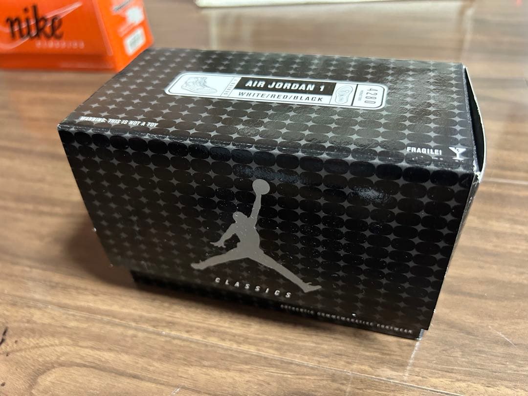 T*s様 ナイキNIKE フィギュア AIR JORDAN FORCE MAX