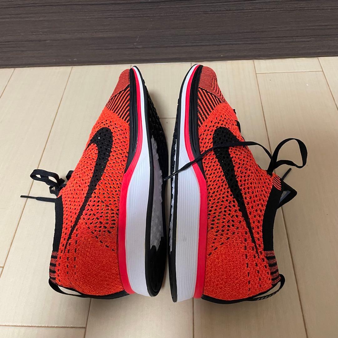 【新品✨超希少✨】 NIKE フライニットレーサー　赤×黒×オレンジ　ランニング