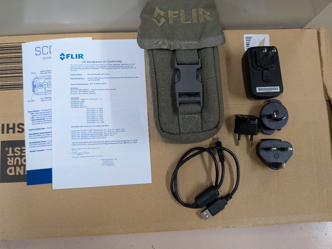 FLIR SCOUT II 240 サーマルビジョン