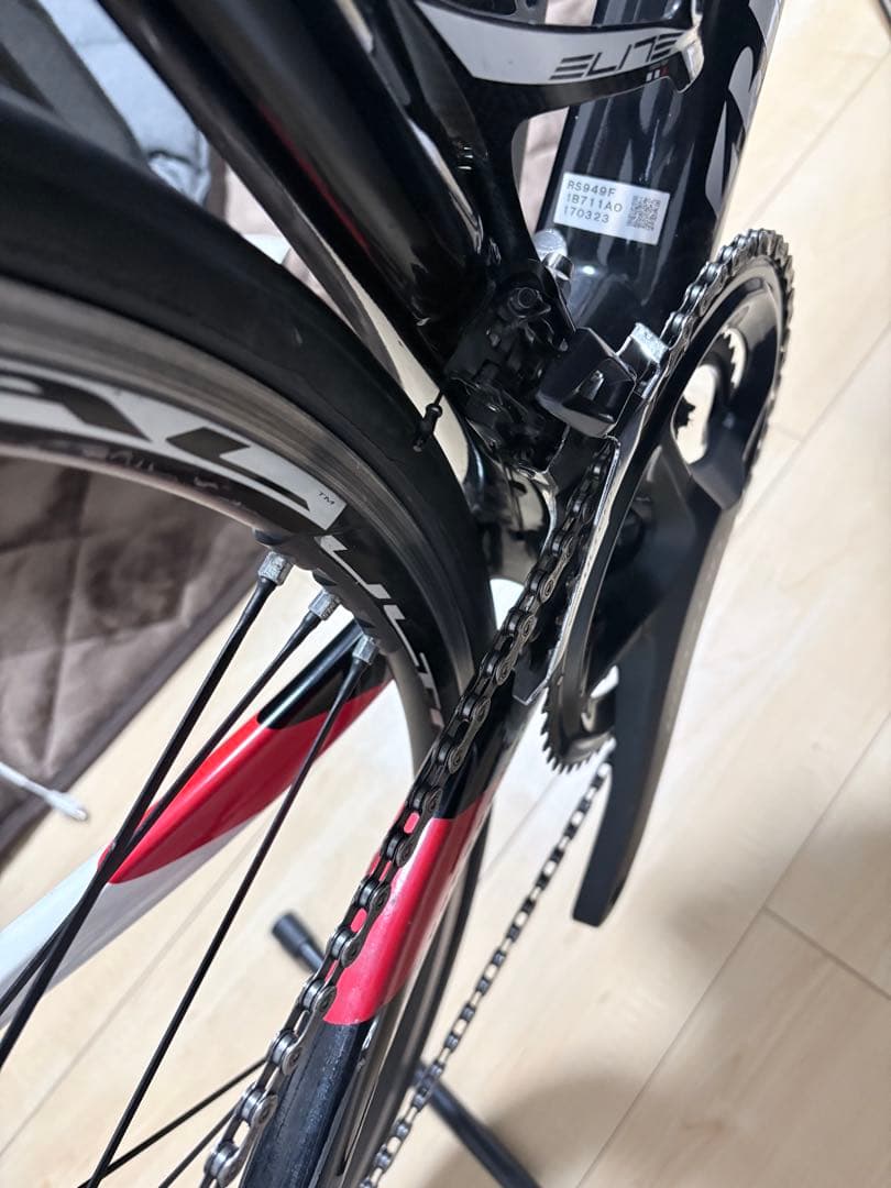 BRIDGESTONE RS9ロードバイク ホワイト/ブラック 日本限定30台