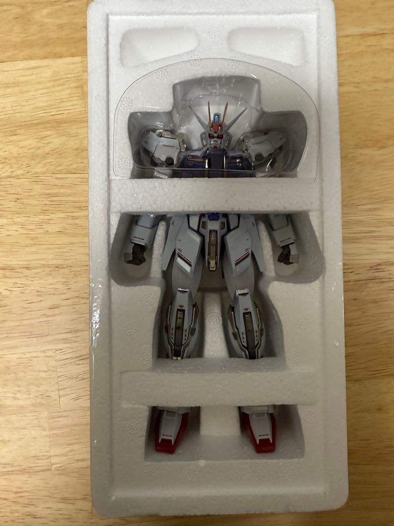 L BUILD ストライクガンダム メタルビルド