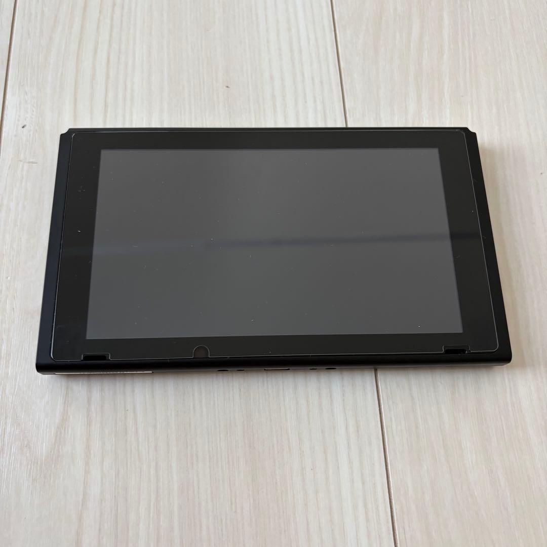 Nintendo SWITCH 本体ネオンブルー・ネオンレッド ソフト2本セット