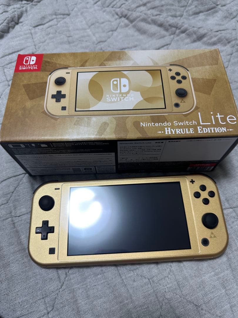ユウ様Switch Switch Lite本体 ハイラルエディション　ケース付き