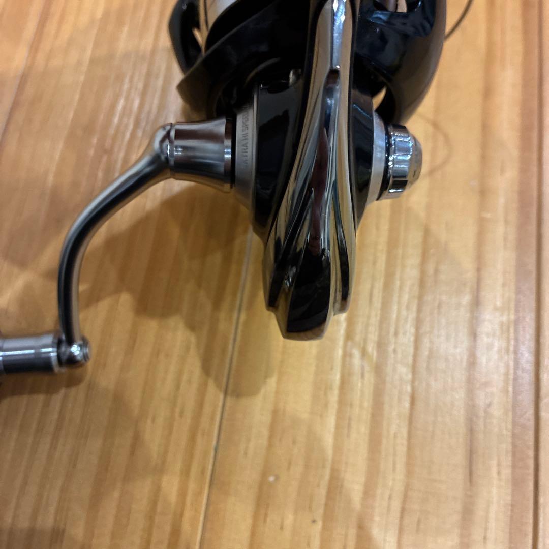 DAIWA 23LEXA LT5000-CXH スピニングリール　ダイワ　レグザ
