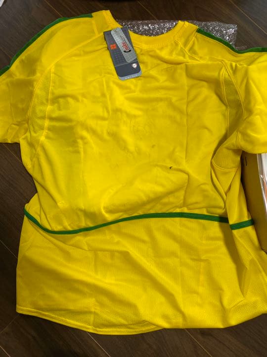 2002年日韓W杯ブラジル代表　優勝メンバー直筆サイン入りユニフォーム