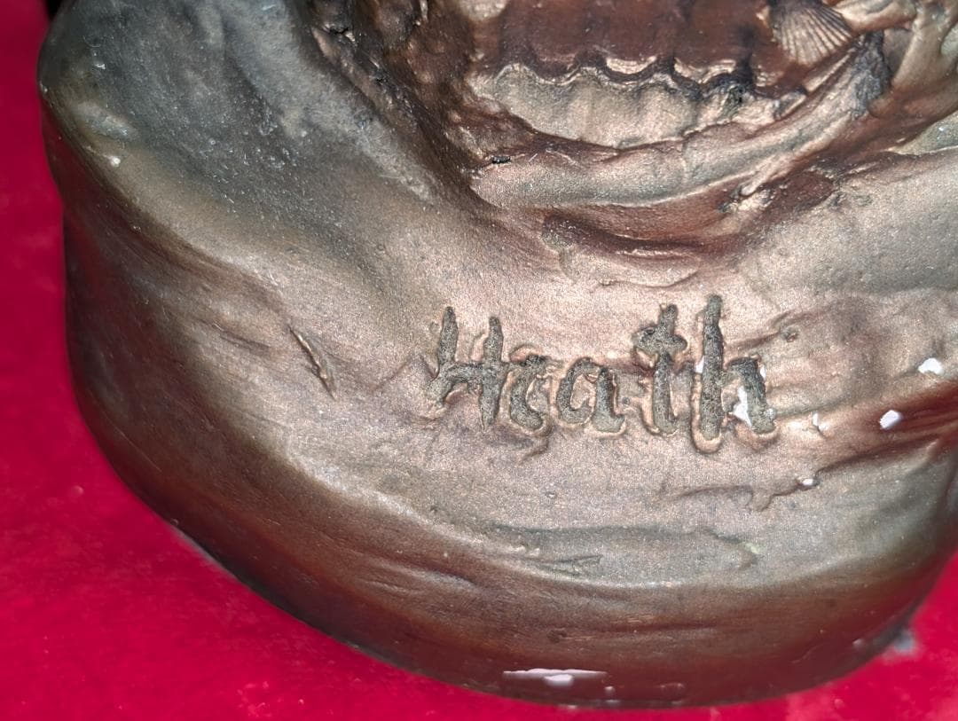 オースティン　彫刻　『ささやく海』Heath銘