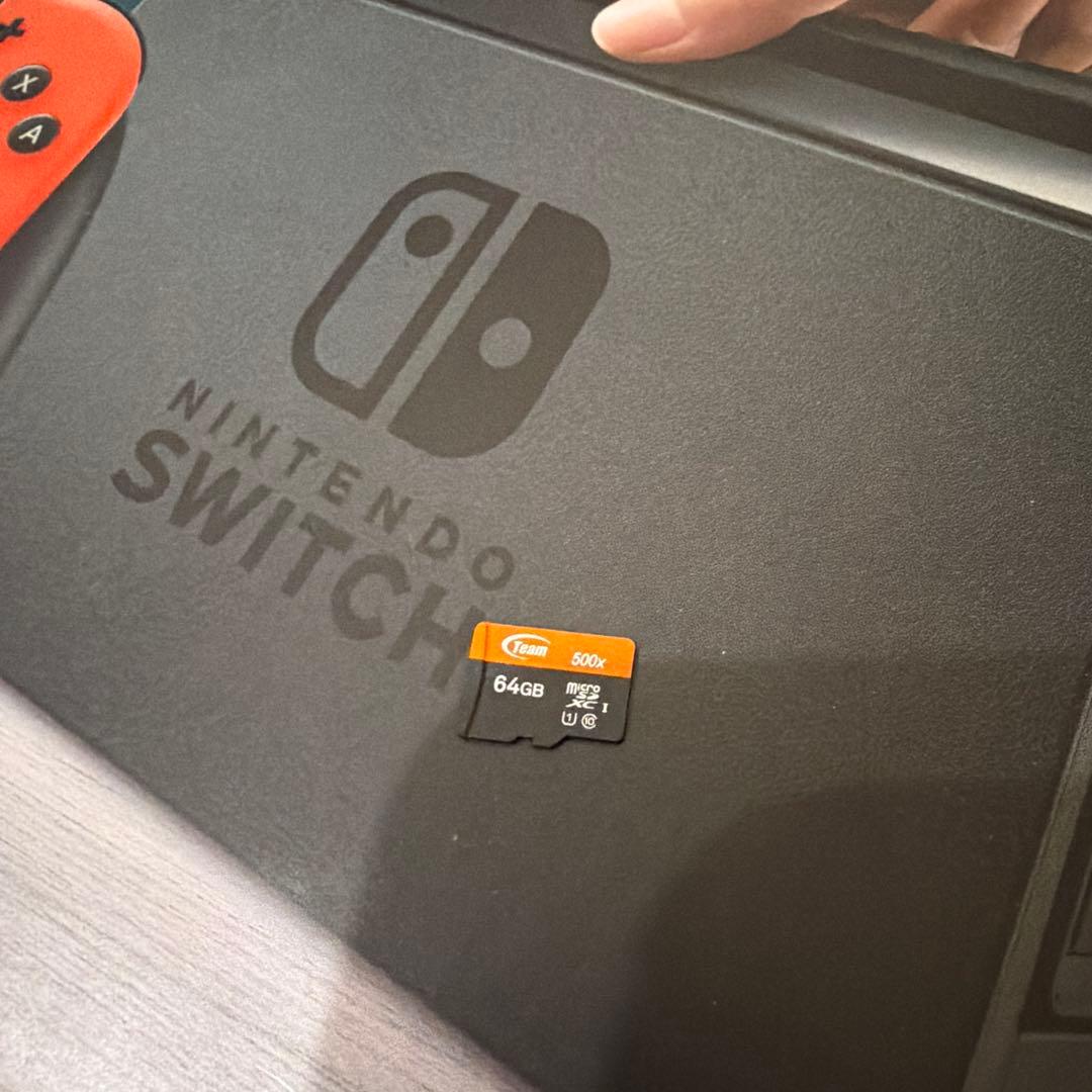 Switch 本体　microSD64GB