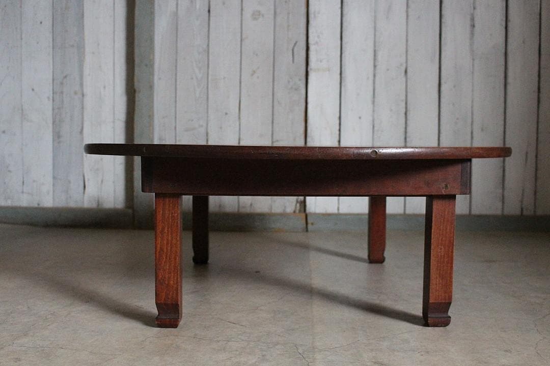 味のある古い木製丸テーブル　ちゃぶ台　天然木