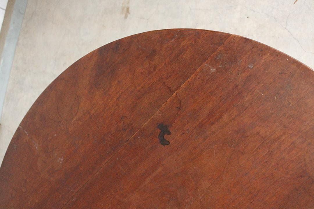 味のある古い木製丸テーブル　ちゃぶ台　天然木