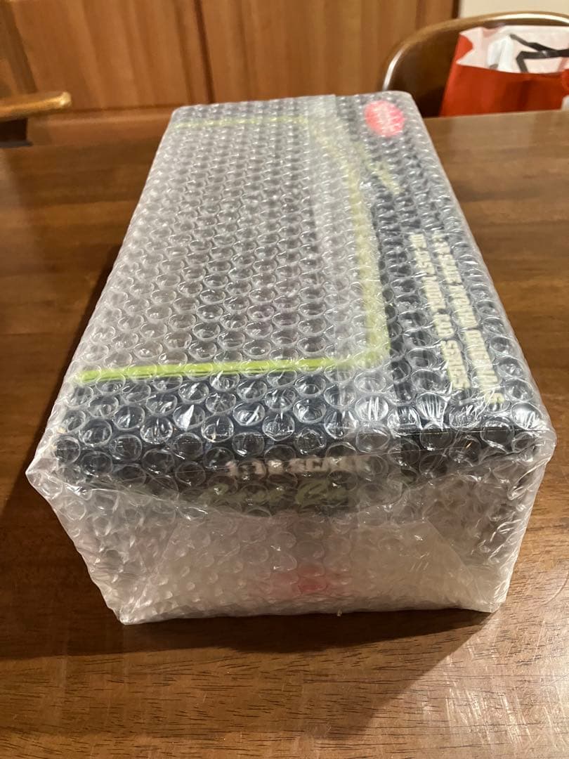 ミニカー KYOSHO CATERHAM SUPER SEVEN 1/18