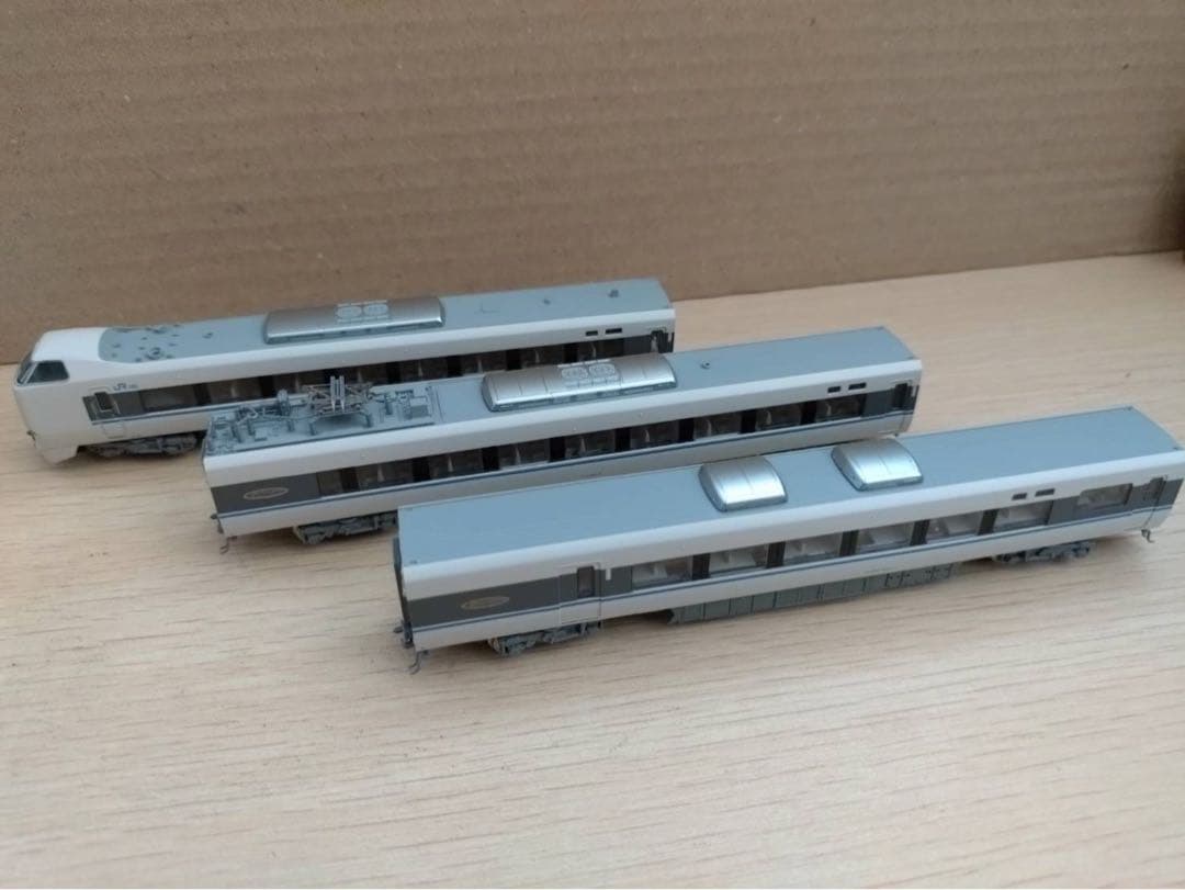 681系サンダーバード