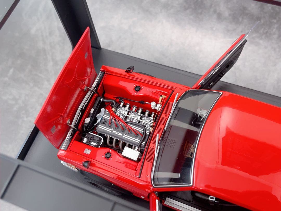 AUTOart 1/18 GT-R KPGC10 チューンドバージョン