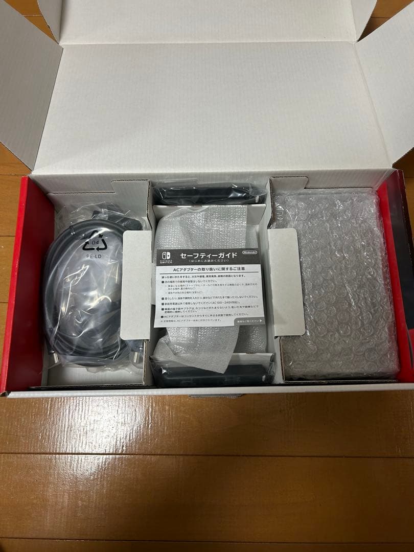 Nintendo Switch 本体　新品　未使用